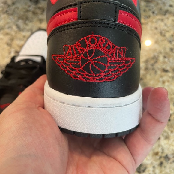 New with Box. Mens Air Jordan 1’s Low Size 11 - Picture 6 of 14